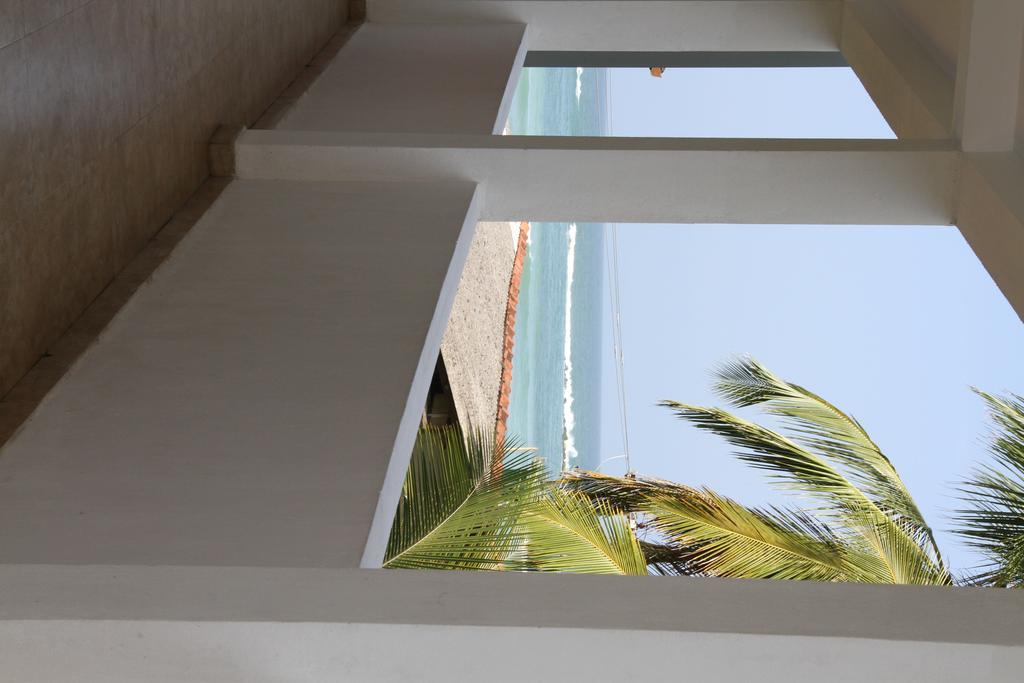 Hotel Neptune Bay Unawatuna Beach Екстериор снимка